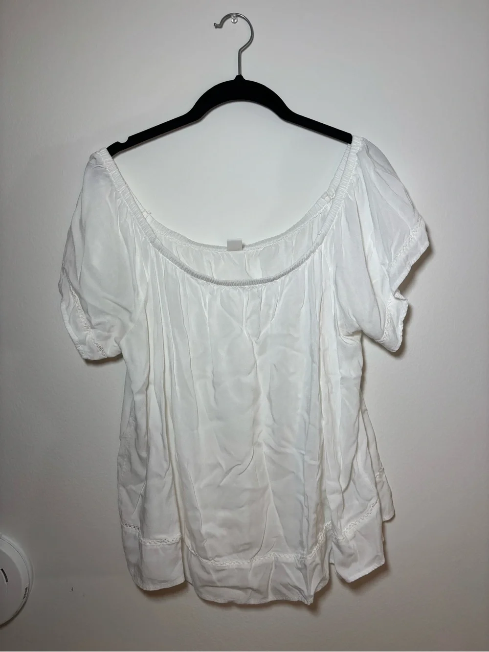 Old Navy Women’s White Off-the-Shoulder Peasant Blouse Boho Elastic Neck Top L
